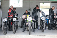 Vintage-motorcycle-club;eventdigitalimages;mallory-park;mallory-park-trackday-photographs;no-limits-trackdays;peter-wileman-photography;trackday-digital-images;trackday-photos;vmcc-festival-1000-bikes-photographs